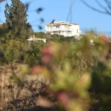 Akosua Villa