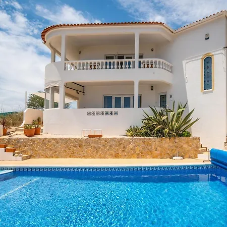 Villa Akosua *